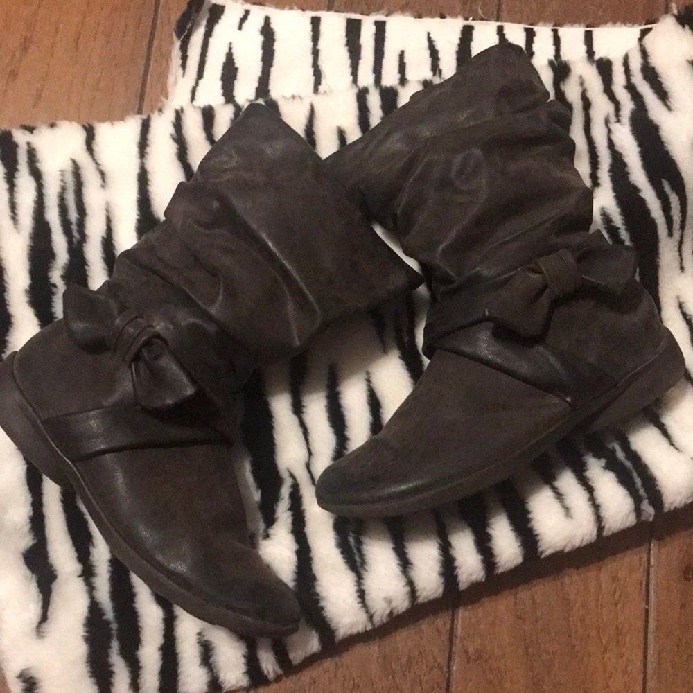 Sam & Libby Boots     Size4. (Girls )